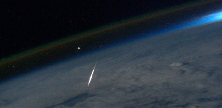 Teplovi vybukhy meteoroidiv